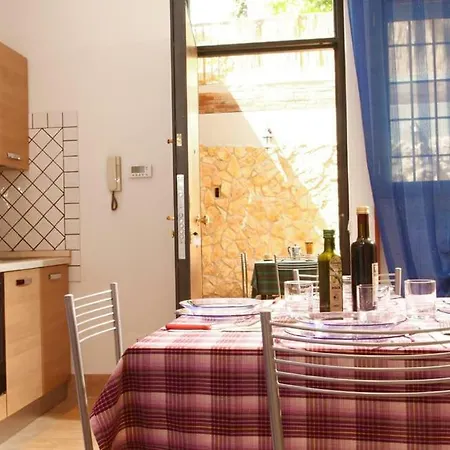 Domus Maria 2 Vaticano Apartman *